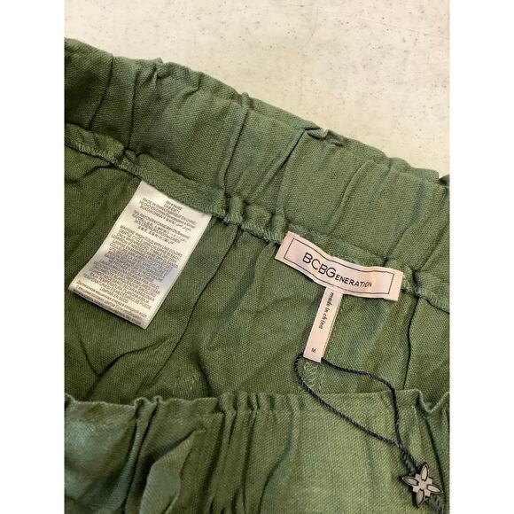 BCBGeneration Women's M Green Relaxed Stretch Pocket Tie Waist Short OS37-10 - Picture 7 of 8
